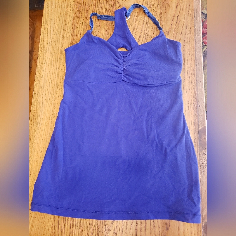 Beyond Yoga purple sweetheart soft cut out back racerback shelf bra